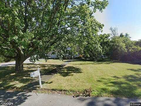 Beaver Dam Road, Islip, NY 11751