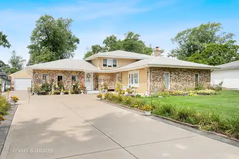 Macarthur, OAKBROOK TERRACE, IL 60181