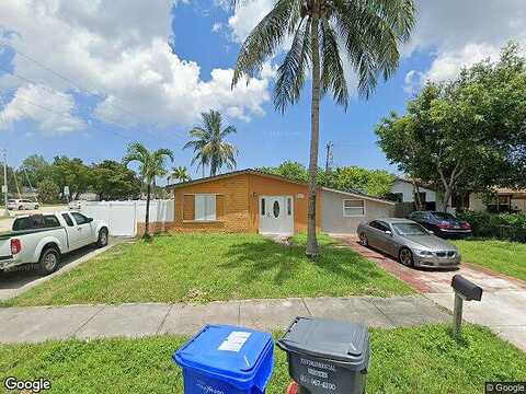 61St, HOLLYWOOD, FL 33024