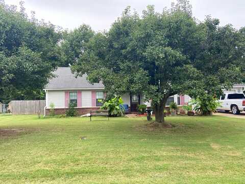 Nancye Reeder, MUNFORD, TN 38058