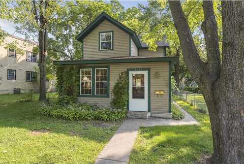 17Th, MINNEAPOLIS, MN 55404