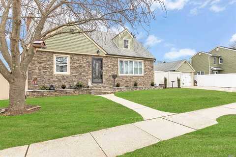 Walters, WANTAGH, NY 11793