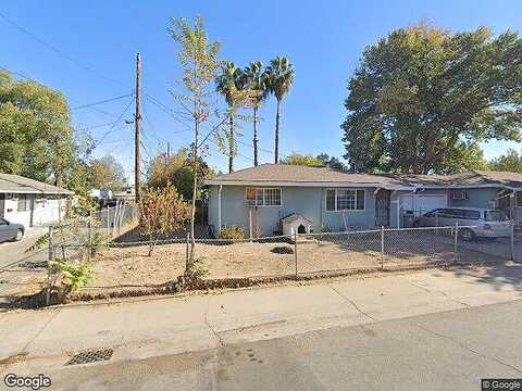 15Th, SACRAMENTO, CA 95820