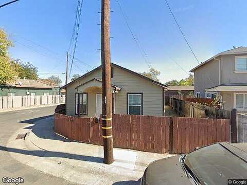 42Nd, SACRAMENTO, CA 95820