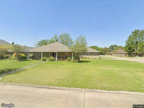 Oak Manor, NEW IBERIA, LA 70563