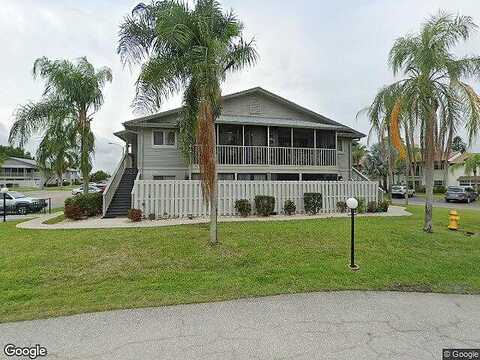 Foxlake, NORTH FORT MYERS, FL 33917