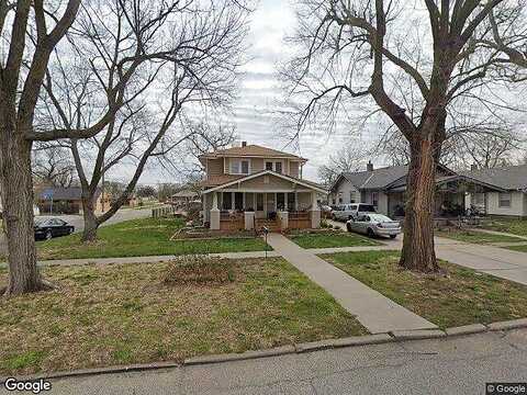 Maple, MCPHERSON, KS 67460