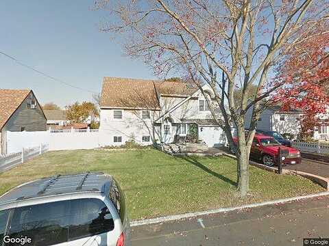 Ontario, LINDENHURST, NY 11757