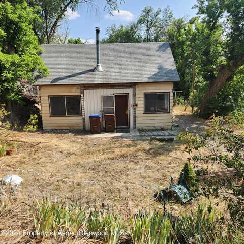 327 E 3rd Street, Rifle, CO 81650