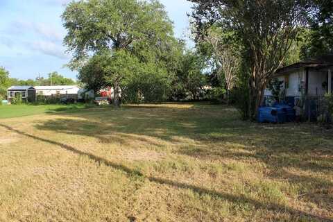 1407 W YOUST, Beeville, TX 78102