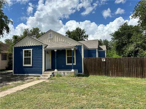 1033 E 4th Street, Alice, TX 78332