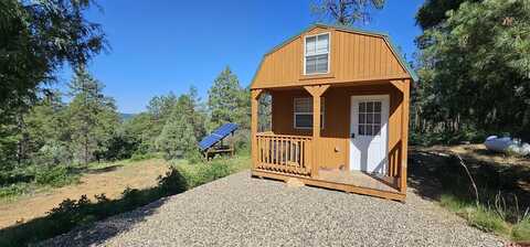 697 & 669 Crooked Road, Pagosa Springs, CO 81147