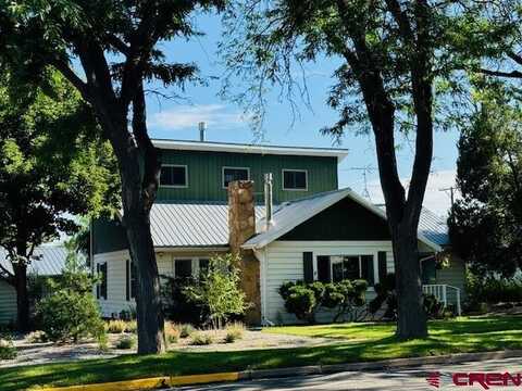 102 E Montezuma Ave, Cortez, CO 81321