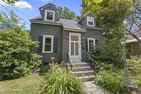 17 S Hollywood Avenue, Gloversville, NY 12078