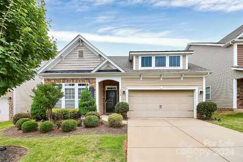 9018 Inverness Bay Road, Charlotte, NC 28278