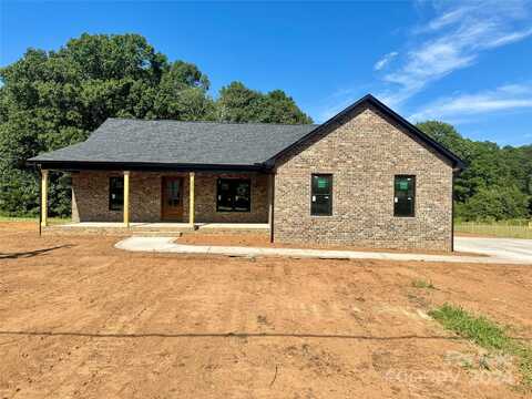 2335 Shoal Road, Crouse, NC 28033