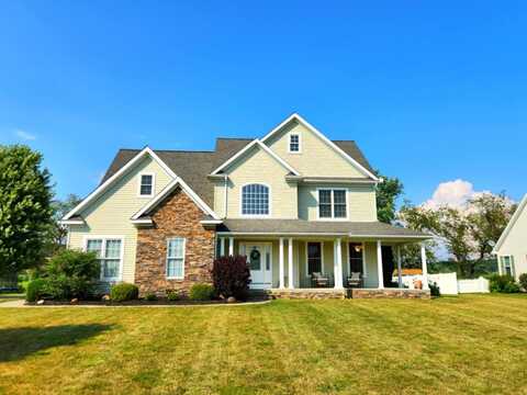 34 Hunters Run, Horseheads, NY 14845