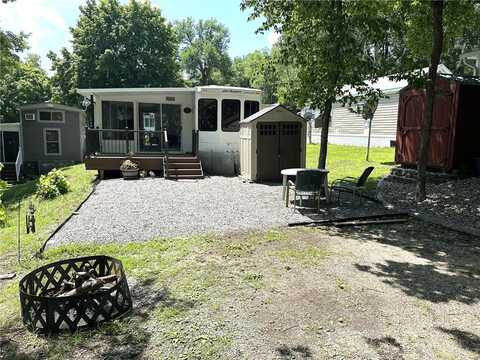 2221 Reubens Lane SW, Farwell, MN 56327