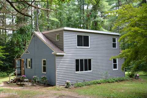 52 Shunpike Rd, New Marlborough, MA 01244