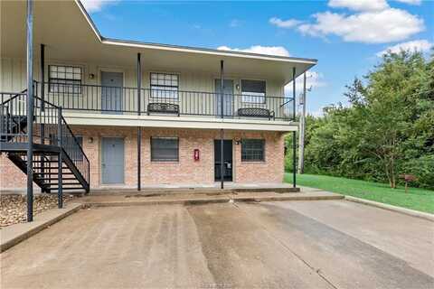 607 Wades Way, Navasota, TX 77868