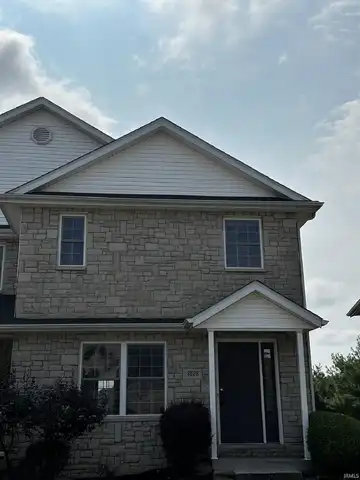 3828 E Cobble Creek Drive, Bloomington, IN 47401