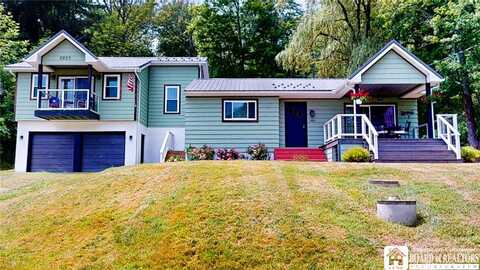 2923 Route 394, Harriman, NY 14710