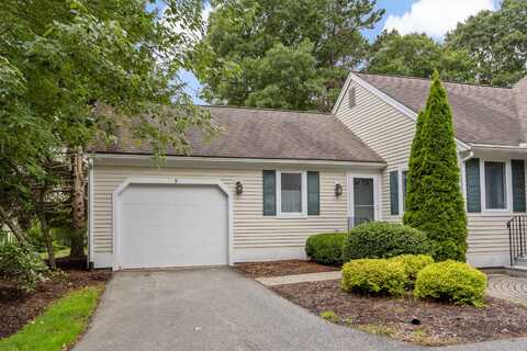 9 Friendship Court, Mashpee, MA 02649