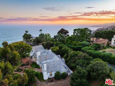 20990 Las Flores Mesa Dr, Malibu, CA 90265