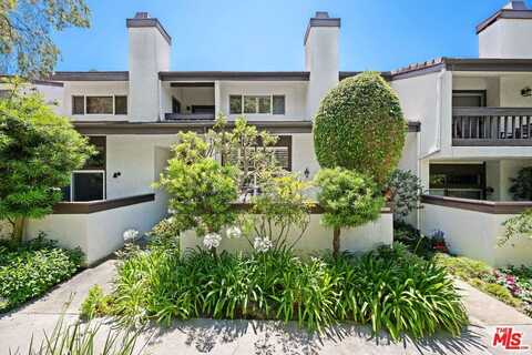 1622 Palisades Dr, Pacific Palisades, CA 90272