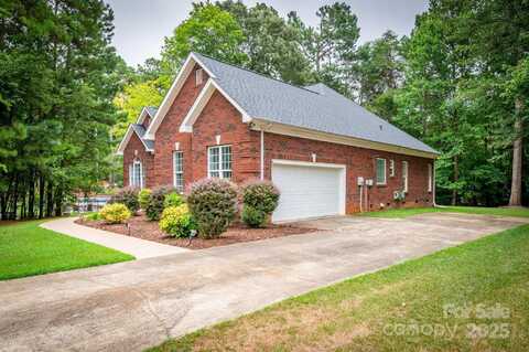 2518 Wellesbourne Lane, Sherrills Ford, NC 28673