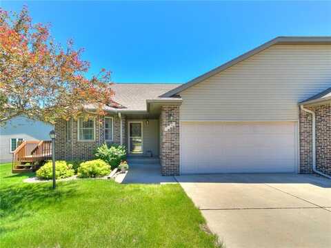 2230 Edgebrook Drive, Marshalltown, IA 50158