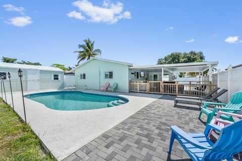 833 NW 9th Ave, Dania Beach, FL 33004