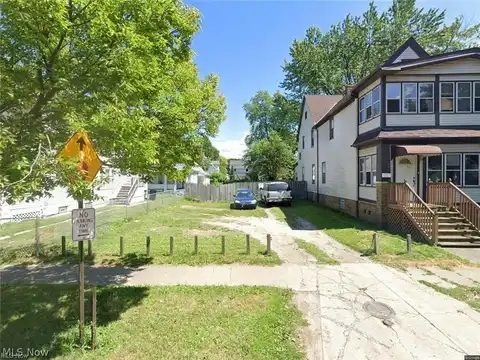 2111 W 83rd Street, Cleveland, OH 44102