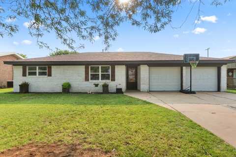 828 Jordan, White Deer, TX 79097