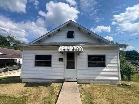 206 MURRAY STREET, BECKLEY, WV 25801