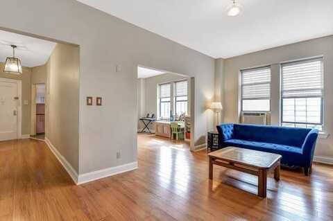 7401 4th Avenue, Brooklyn, NY 11209