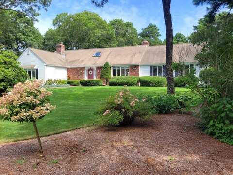 557 Cotuit Bay Drive, Cotuit, MA 02635