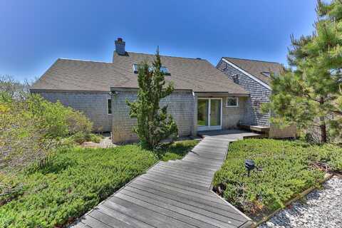 6 Spyglass Hill Road, Truro, MA 02666