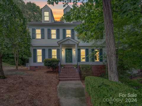 1236 Holleybank Drive, Matthews, NC 28105