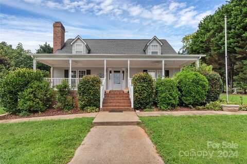 110 Oakcrest Drive, Belmont, NC 28012