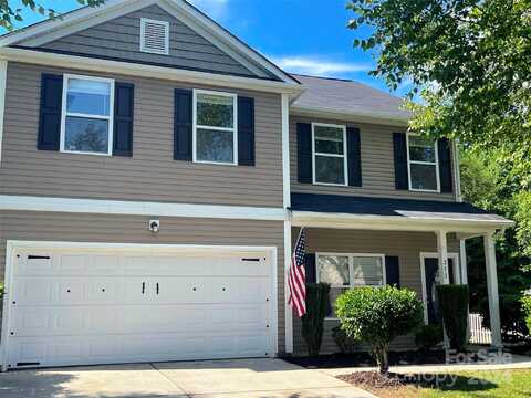 252 Flanders Drive, Mooresville, NC 28117