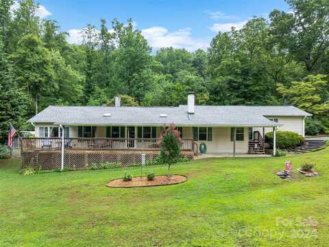 128 Summer Haven Road, Swannanoa, NC 28778