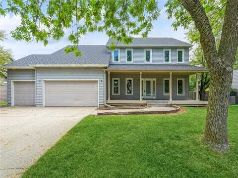 2085 Country Club Boulevard, Clive, IA 50325