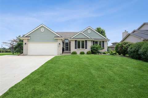 2277 Country Club Boulevard, Clive, IA 50325