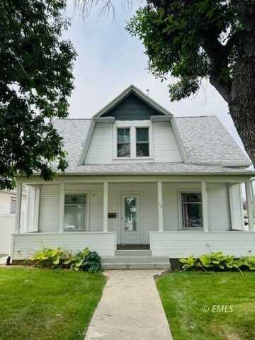 117 N Merriam Ave, Miles City, MT 59301