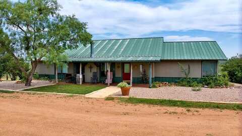 1112 Hightower Rd, Mason, TX 76856