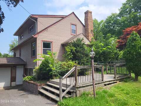 1643 Van Hoesen Road, New York, NY 12033