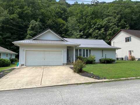 389 Yeager Drive, Williamson, WV 25661