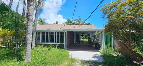 Nippino, NOKOMIS, FL 34275