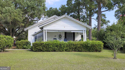 Magnolia, WAYCROSS, GA 31501